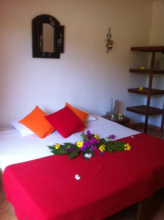 Hotel Laguna Del Cocodrilo Tamarindo Exteriör bild